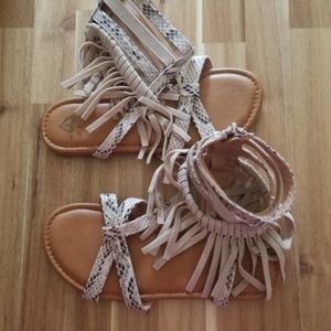 Justice Sandals Zip Snakeskin NWOB NWOT